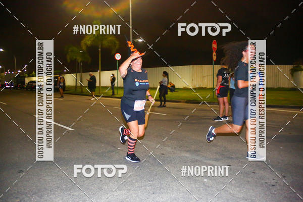 Buy your photos of the eventHalloween Run on Fotop