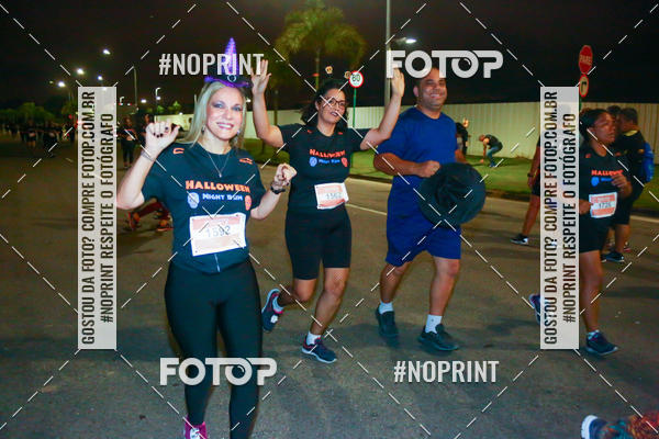 Buy your photos of the eventHalloween Run on Fotop