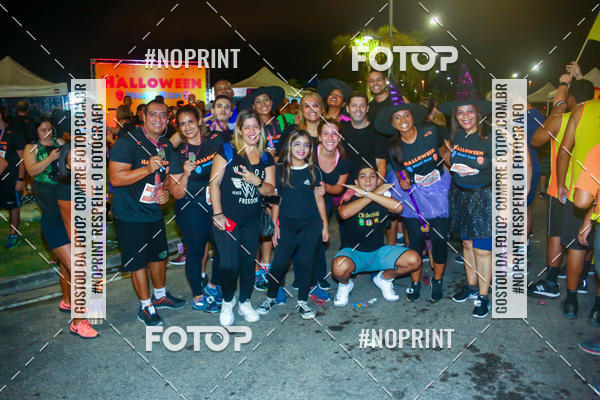 Buy your photos of the eventHalloween Run on Fotop