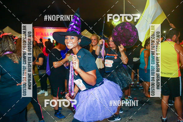 Buy your photos of the eventHalloween Run on Fotop