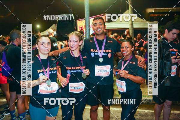 Buy your photos of the eventHalloween Run on Fotop