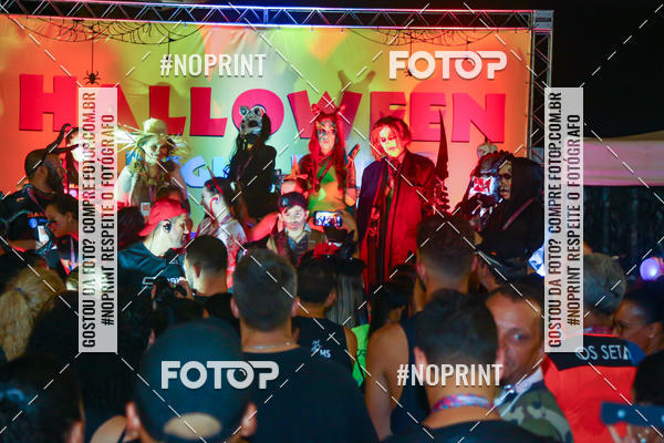 Buy your photos of the eventHalloween Run on Fotop