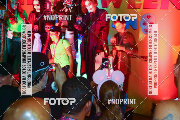 Buy your photos of the eventHalloween Run on Fotop