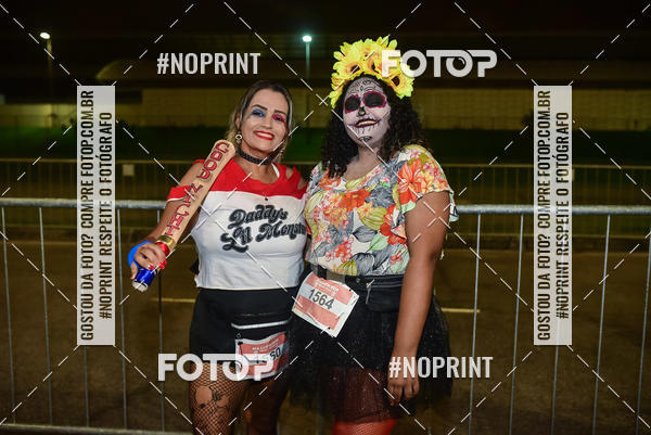 Buy your photos of the eventHalloween Run on Fotop