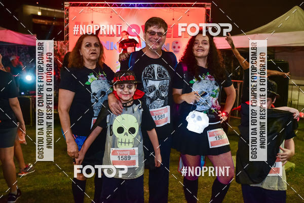Buy your photos of the eventHalloween Run on Fotop