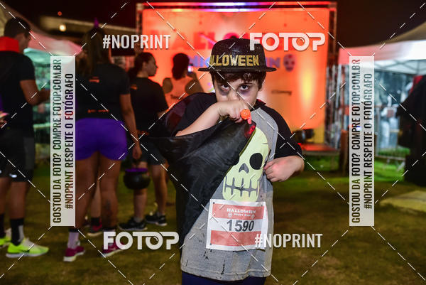 Buy your photos of the eventHalloween Run on Fotop
