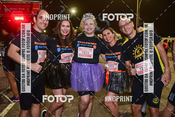 Buy your photos of the eventHalloween Run on Fotop