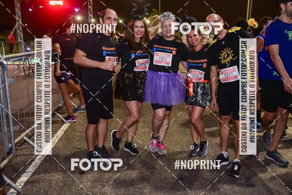 Buy your photos of the eventHalloween Run on Fotop