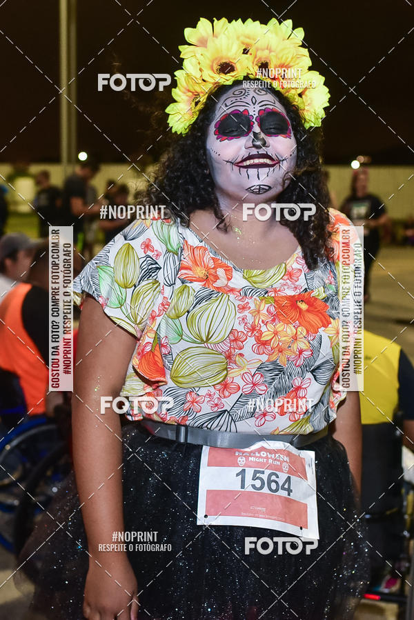 Buy your photos of the eventHalloween Run on Fotop