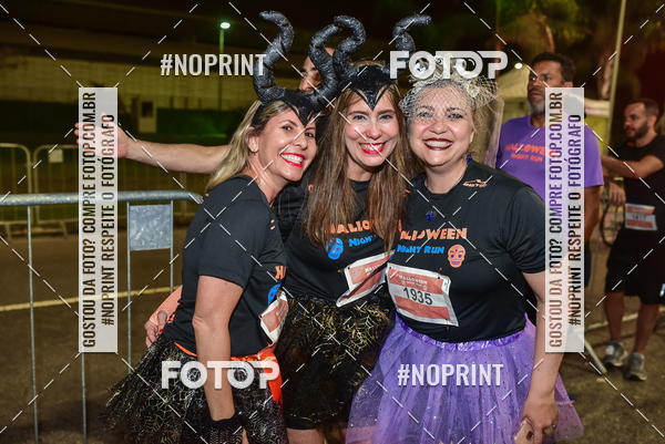 Buy your photos of the eventHalloween Run on Fotop