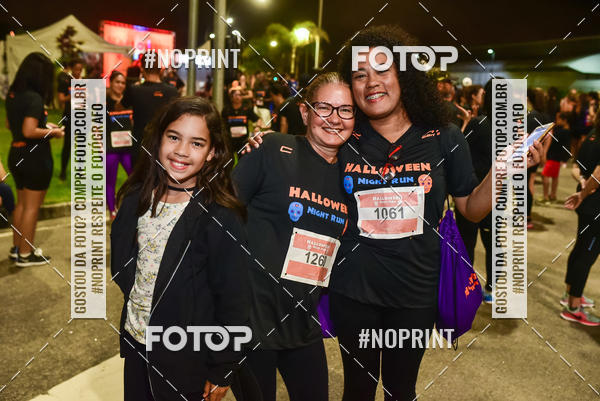 Buy your photos of the eventHalloween Run on Fotop