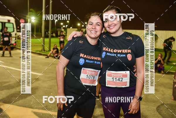 Buy your photos of the eventHalloween Run on Fotop
