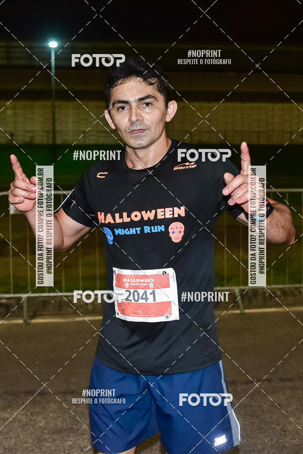 Buy your photos of the eventHalloween Run on Fotop