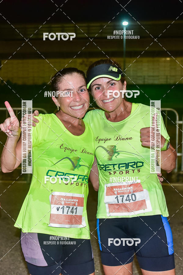 Buy your photos of the eventHalloween Run on Fotop
