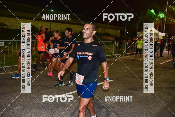 Buy your photos of the eventHalloween Run on Fotop