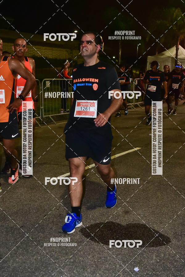 Buy your photos of the eventHalloween Run on Fotop