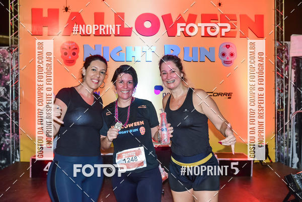 Buy your photos of the eventHalloween Run on Fotop