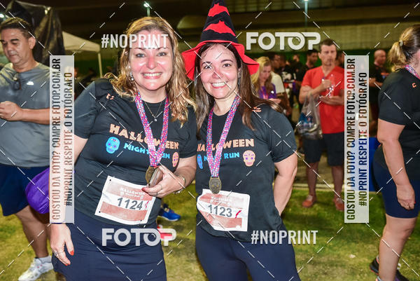 Buy your photos of the eventHalloween Run on Fotop