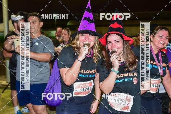 Buy your photos of the eventHalloween Run on Fotop