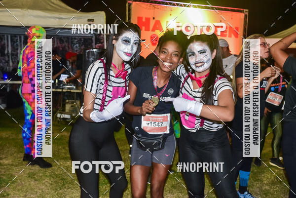 Buy your photos of the eventHalloween Run on Fotop