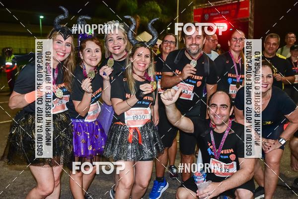Buy your photos of the eventHalloween Run on Fotop