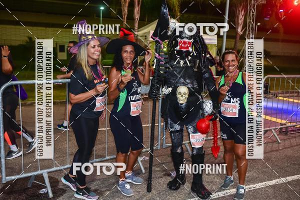 Buy your photos of the eventHalloween Run on Fotop