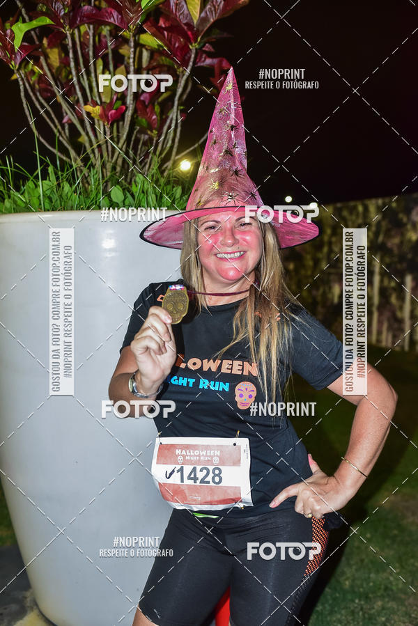 Buy your photos of the eventHalloween Run on Fotop