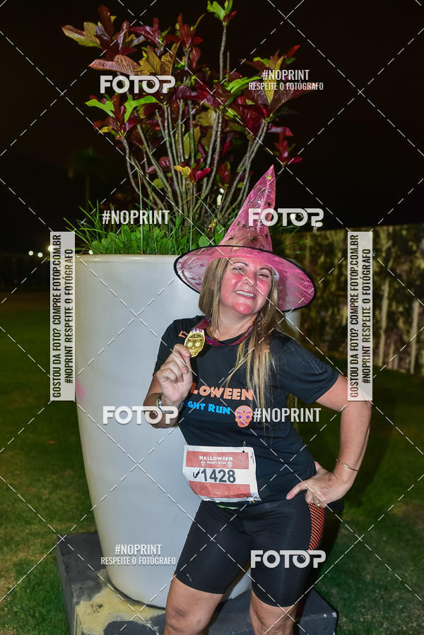 Buy your photos of the eventHalloween Run on Fotop