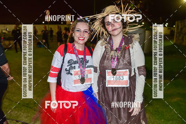 Buy your photos of the eventHalloween Run on Fotop