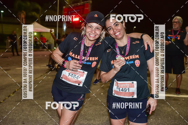 Buy your photos of the eventHalloween Run on Fotop