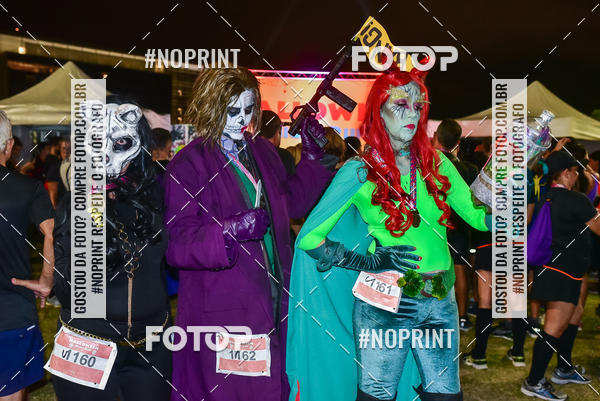 Buy your photos of the eventHalloween Run on Fotop