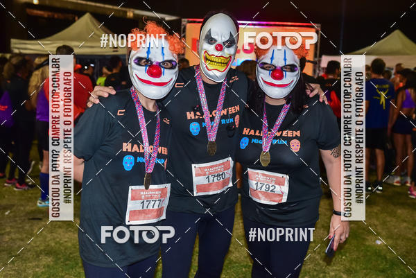 Buy your photos of the eventHalloween Run on Fotop