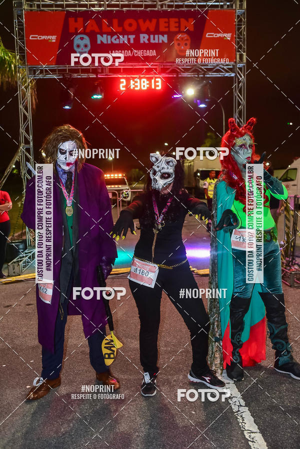 Buy your photos of the eventHalloween Run on Fotop