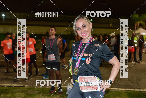 Buy your photos of the eventHalloween Run on Fotop