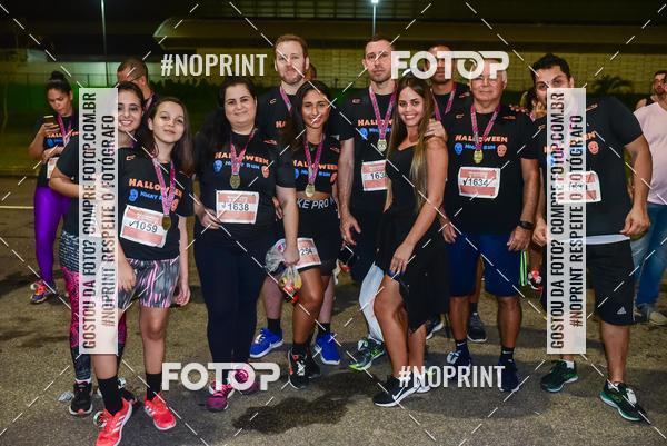 Buy your photos of the eventHalloween Run on Fotop