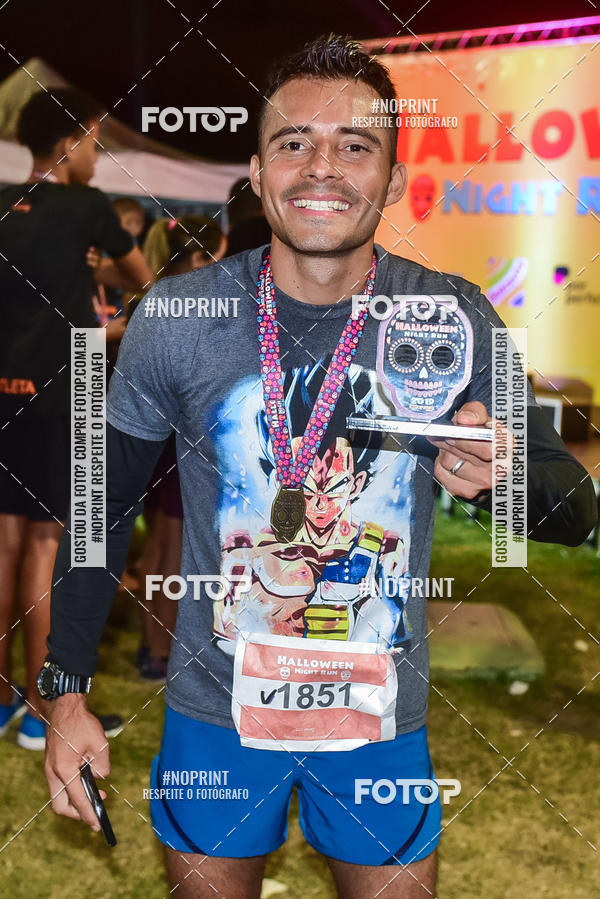 Buy your photos of the eventHalloween Run on Fotop