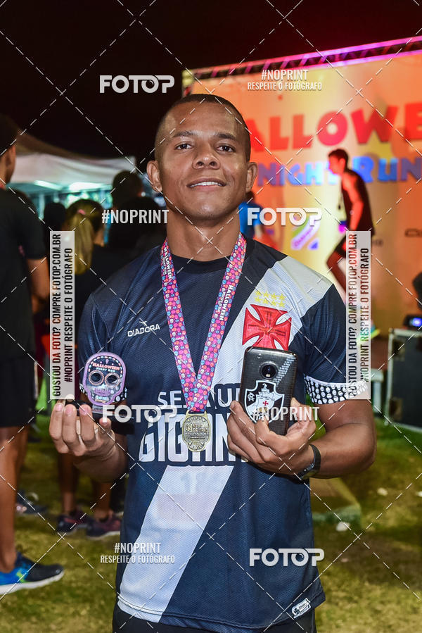 Buy your photos of the eventHalloween Run on Fotop