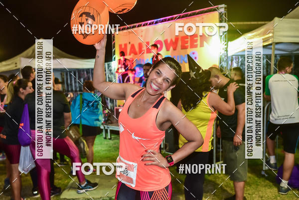 Buy your photos of the eventHalloween Run on Fotop