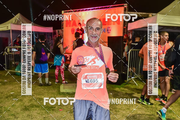Buy your photos of the eventHalloween Run on Fotop