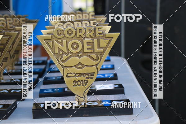 Buy your photos of the eventCorre Noel on Fotop