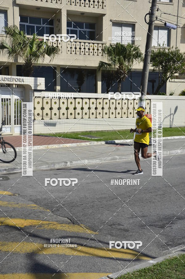 Buy your photos of the eventMEIA MARATONA DE CABO FRIO 2019 on Fotop