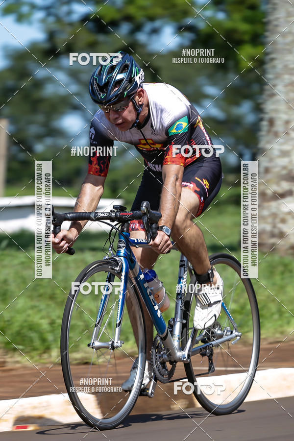 Buy your photos of the eventTRIATHLON SERIES 750/20/5 CAMPUS USP PIRASSUNUNGA on Fotop