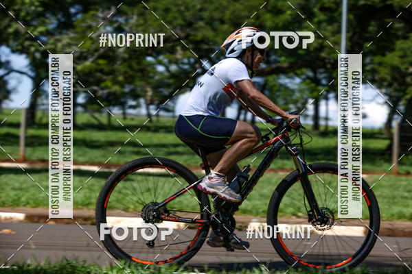 Buy your photos of the eventTRIATHLON SERIES 750/20/5 CAMPUS USP PIRASSUNUNGA on Fotop