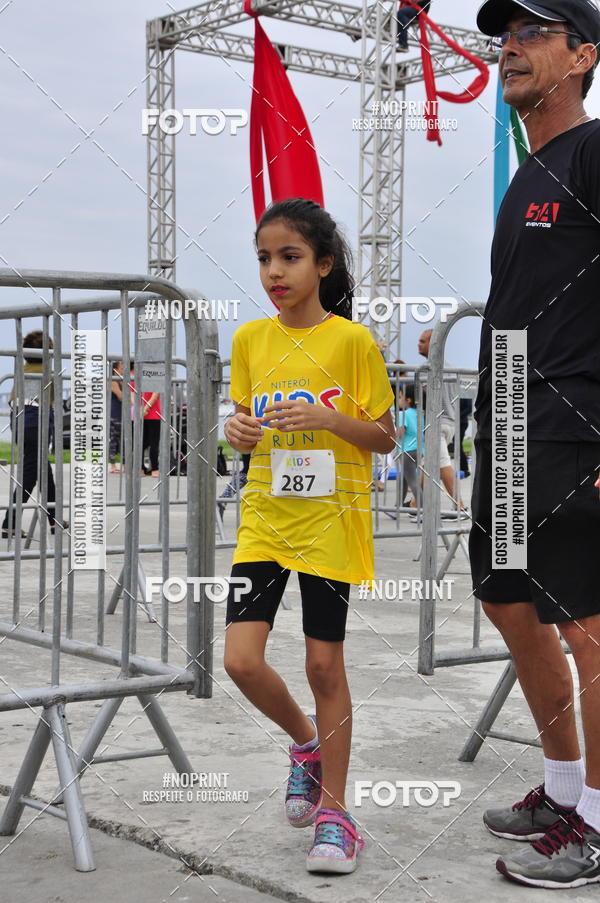 Buy your photos of the eventMeia Maratona de Niter�i- Kids Run on Fotop