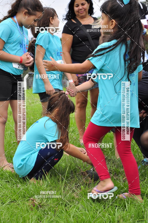 Buy your photos of the eventMeia Maratona de Niter�i- Kids Run on Fotop