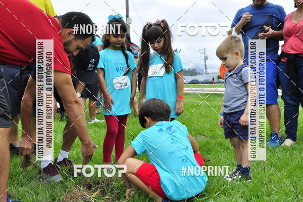 Buy your photos of the eventMeia Maratona de Niter�i- Kids Run on Fotop
