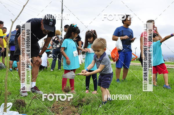 Buy your photos of the eventMeia Maratona de Niter�i- Kids Run on Fotop