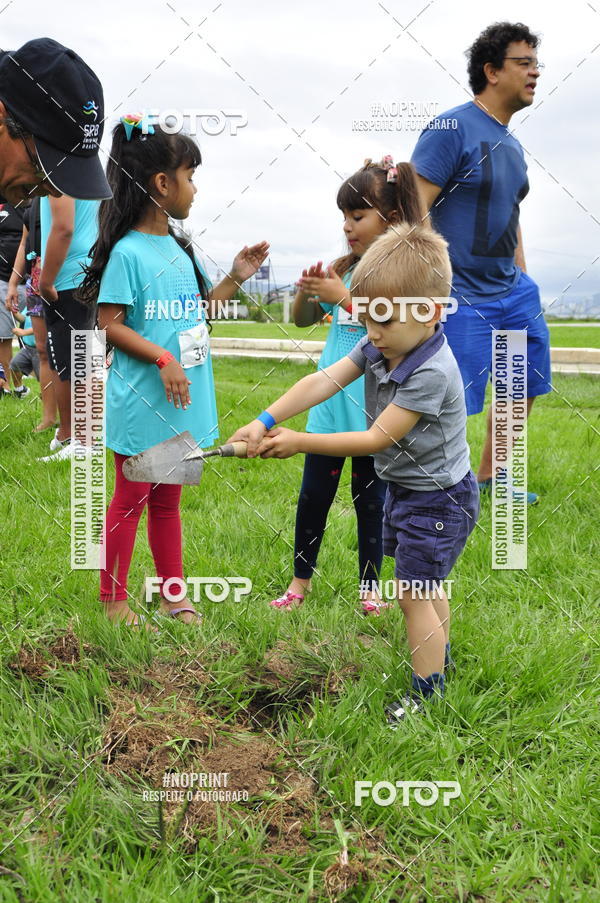 Buy your photos of the eventMeia Maratona de Niteri- Kids Run on Fotop