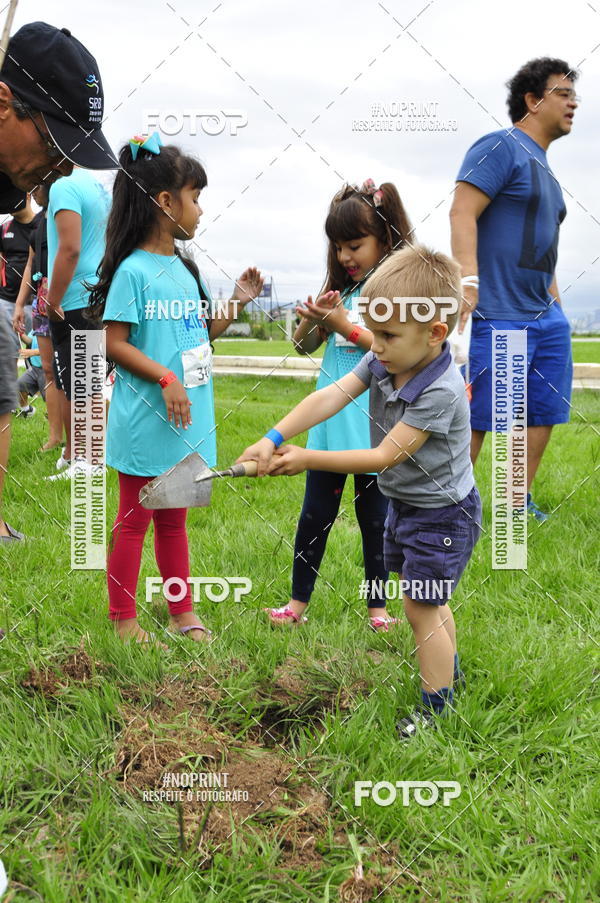 Buy your photos of the eventMeia Maratona de Niteri- Kids Run on Fotop