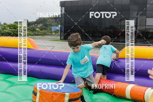 Buy your photos of the eventMeia Maratona de Niter�i- Kids Run on Fotop